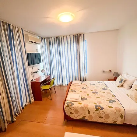 Aparthotel Private Excelsior