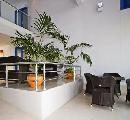 Private Excelsior 아파트호텔 써니비치