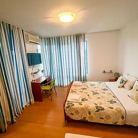 Private Excelsior Aparthotel 3*